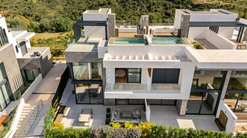 Semi Detached House for sale in Rio Real, Marbella East