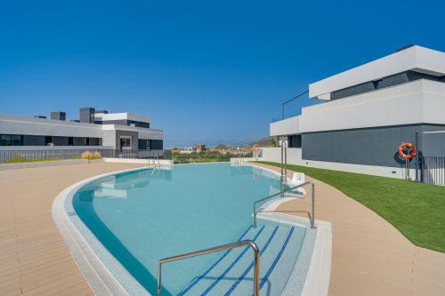 3 bedroom apartment for sale in Los Altos de los Monteros, Marbella