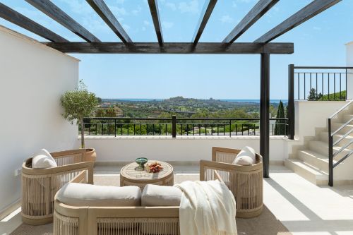 3 bedroom penthouse for sale in La Quinta, Benahavis