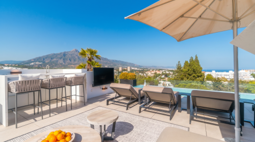 4 bedroom villa for sale in Celeste Marbella, Nueva Andalucia