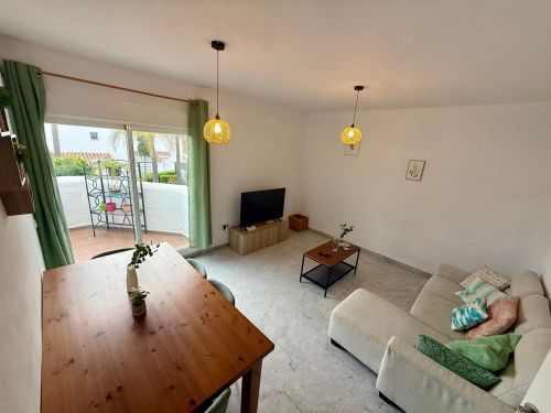 2 bedroom apartment for rent in Pueblo Mediterraneo, Marbella Este
