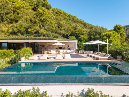 4 bedroom villa for sale in Monte Mayor, Benahavis