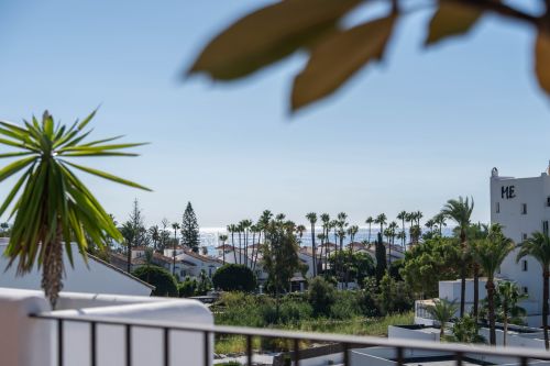 2 bedroom duplex penthouse for sale in Alcazaba Gardens, Puerto Banus