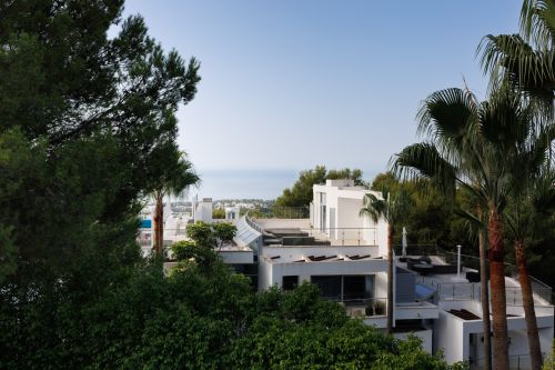 3 bedroom semi detached villa for sale in Sierra Blanca, Marbella