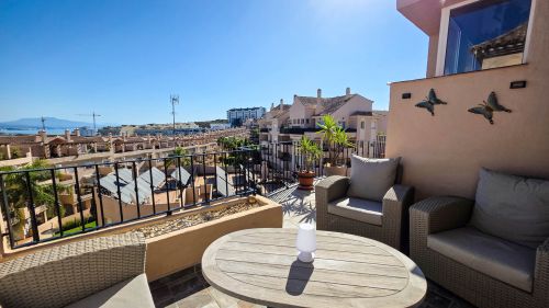 3 bedroom duplex penthouse for sale in La Duquesa, Manilva
