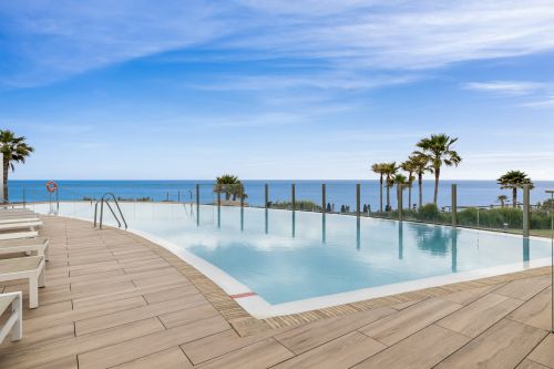 2 bedroom ground floor apartment for sale in The Edge, Estepona West