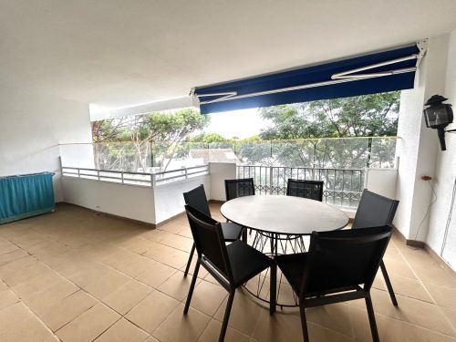 2 bedroom apartment for sale in Puerto Banus, Marbella
