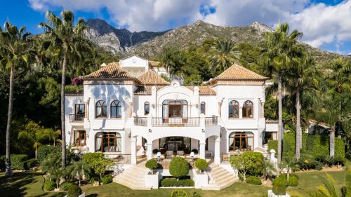 6 bedroom villa for sale in Sierra Blanca, Marbella Golden Mile