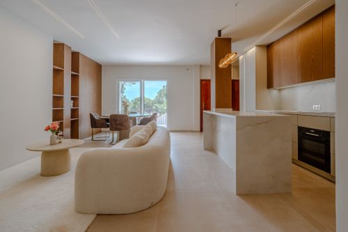 2 bedroom apartment for sale in Los Pinos de Aloha, Nueva Andalucia