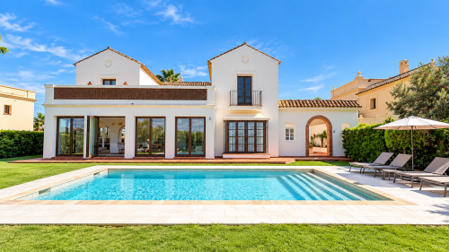 4 bedroom villa for sale in La Reserva, Sotogrande