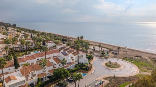 3 bedroom town house for rent in Bahia de Marbella, Marbella Este