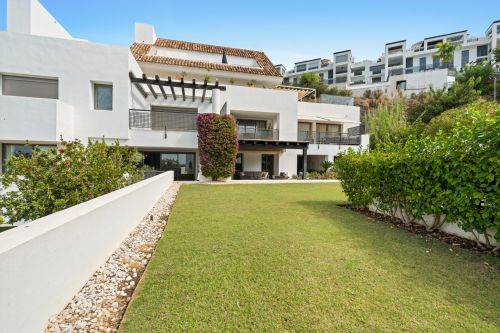 3 bedroom apartment for sale in Los Flamingos, Benahavis