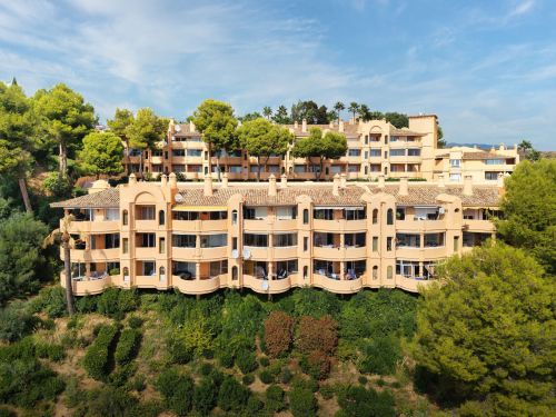 2 bedroom ground floor apartment for sale in Calahonda, Mijas Costa