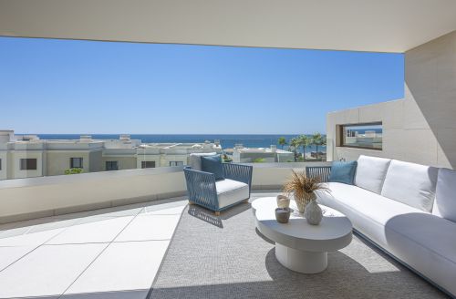 2 bedroom apartment for sale in Velaya, Estepona East