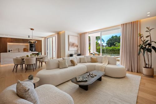 4 bedroom duplex for sale in Alcores del Golf, Nueva Andalucia