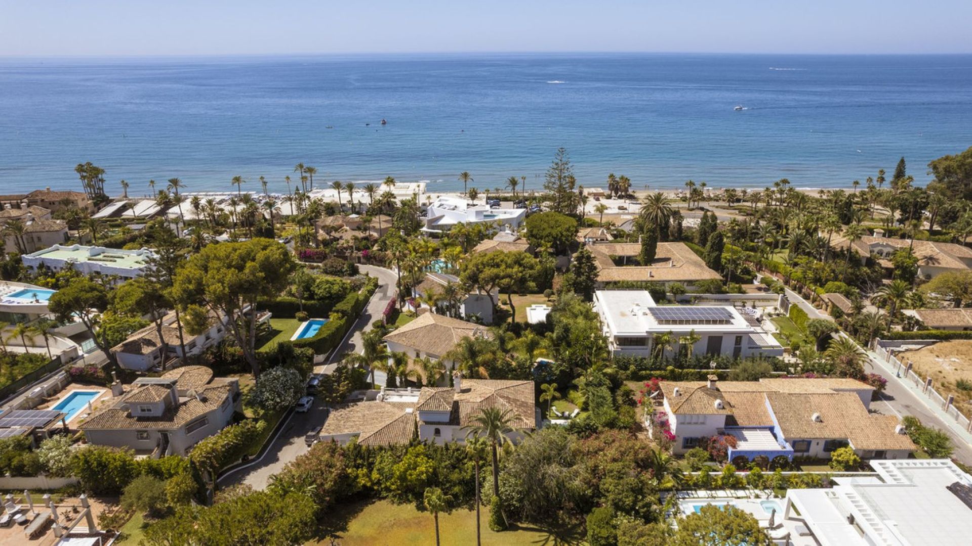 Villa for sale in Los Monteros, Marbella East