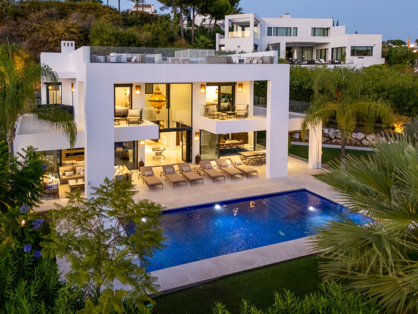 Modern Mediterranean Villa in Golf Valley